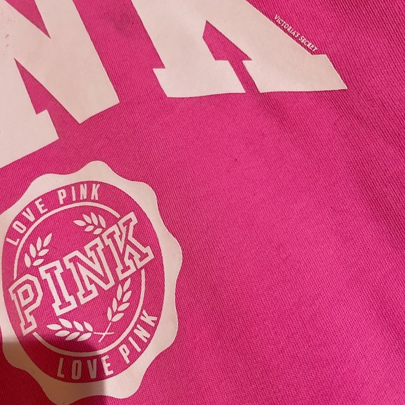 PINK - Picture 4 of 4